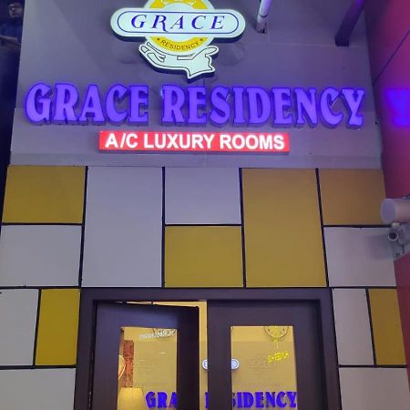 Отель Grace Residency Chennai Airport Экстерьер фото