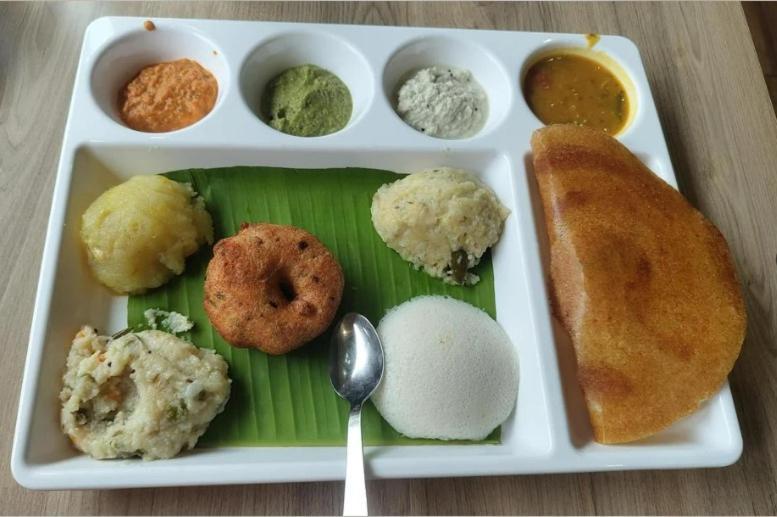 Отель Grace Residency Chennai Airport Экстерьер фото